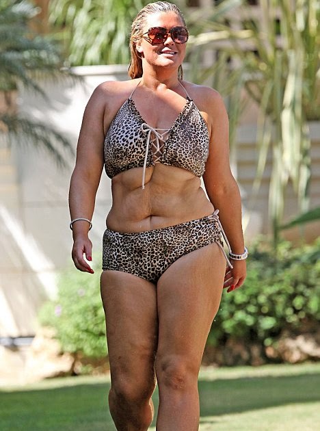 who is the hottest nude women the biggest titys naked